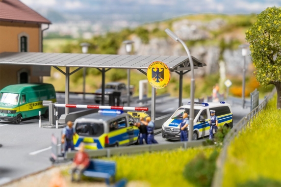 Preview: FALLER 130783 H0 Grenzkontrollstelle