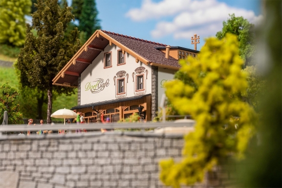 FALLER 191836 H0 Alpenhaus mit Café
