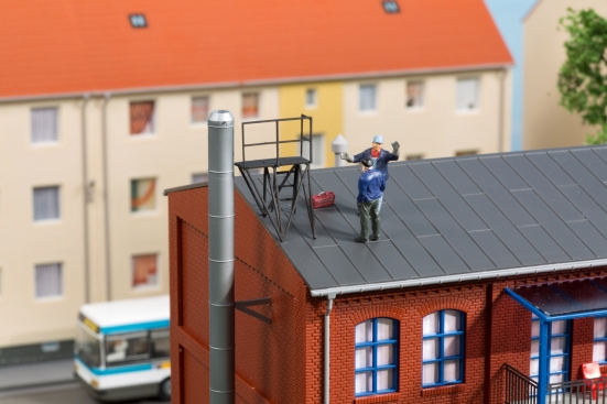 Preview: Auhagen 11450 H0 Wohnhaus August-Hagen-Str. 1