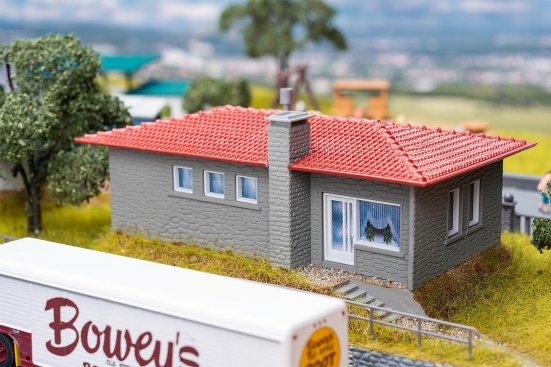 Preview: FALLER 134103 H0 Bungalow Country Road 2