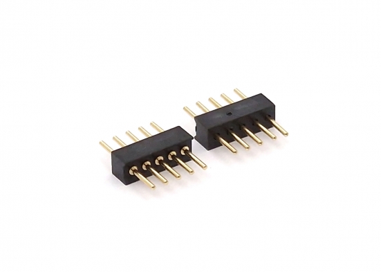 Märklin 139044 E139044 Stecker, -Kupplung-  (2 Stück) Modelleisenbahn