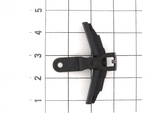 Preview: Märklin E702980 Kupplung mit Schneepflug (2 Stück) Modelleisenbahn