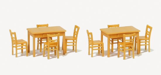 Preiser 17218 H0 2 Tische, 8 Stühle. Materialf