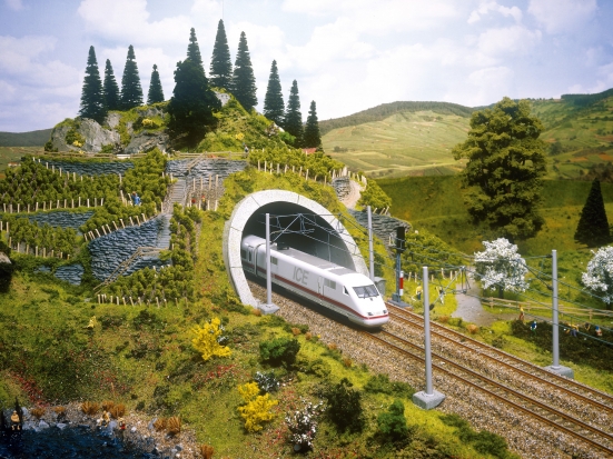 Preview: NOCH 58040 H0 ICE Tunnel-Portal, 18 x 23 cm