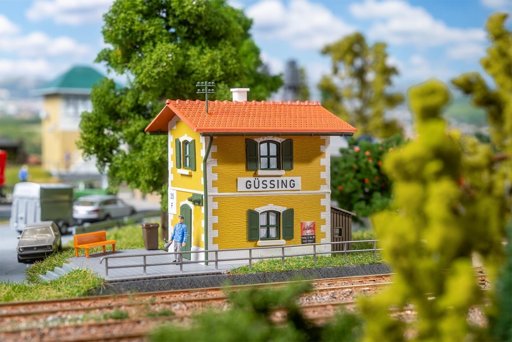 FALLER 120305 H0 Bahnwärterhäuschen Güssing