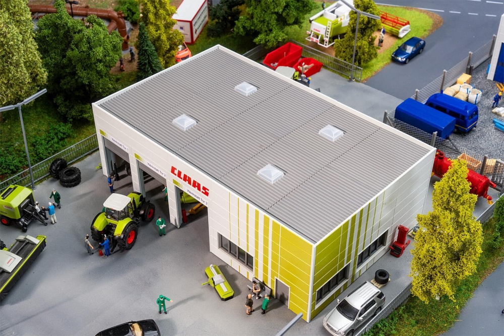FALLER 130121 H0 Landmaschinenwerkstatt Claas