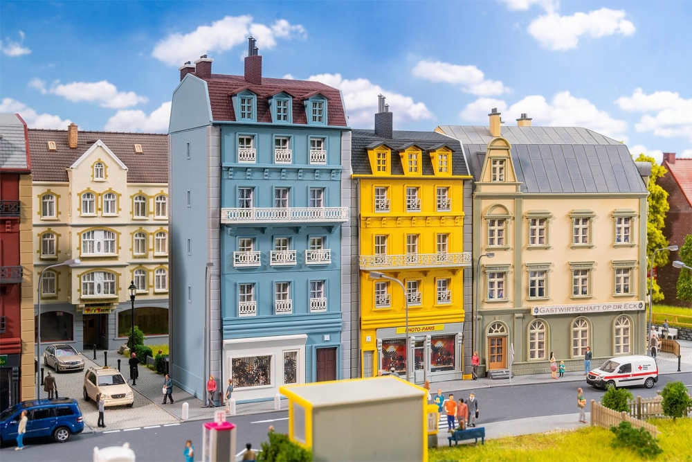 FALLER 130714 H0 Stadthäuser-Set