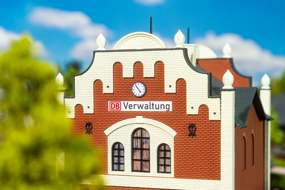 FALLER 191828 H0 DB-Verwaltungsgebäude