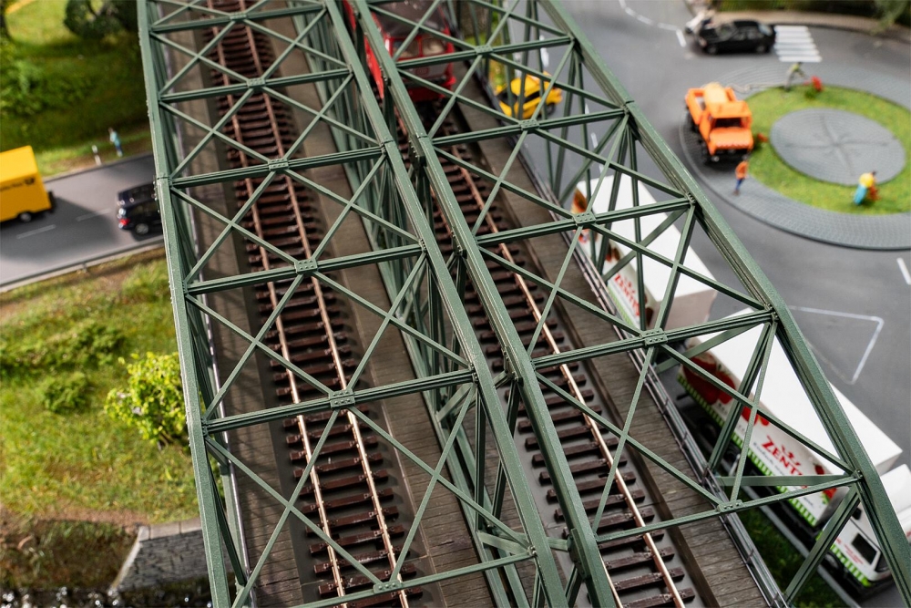 FALLER 120507 H0 Bogenbrücke, 2-gleisig