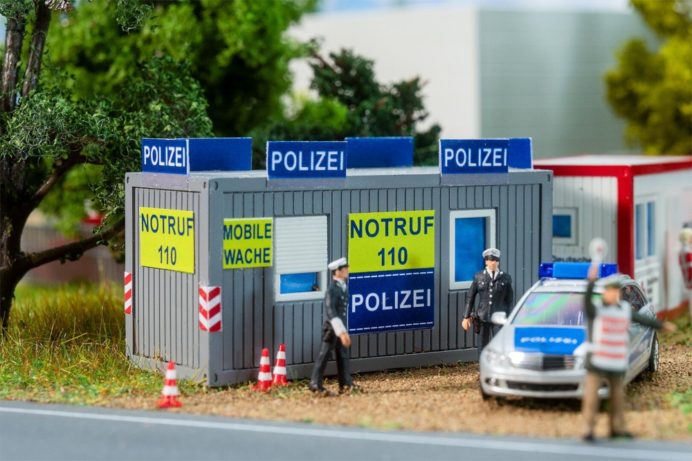 FALLER 180338 H0 Bürocontainer Polizei und DRK