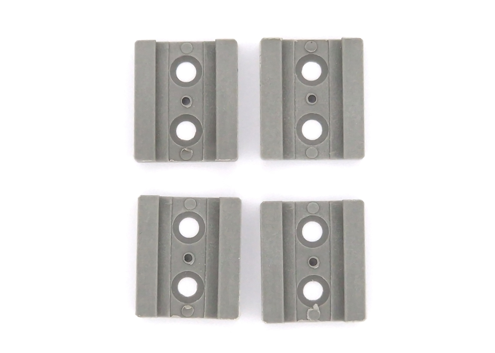 Märklin 234464 E234464 Sockelunterteil klein (4 Stück) Modelleisenbahn