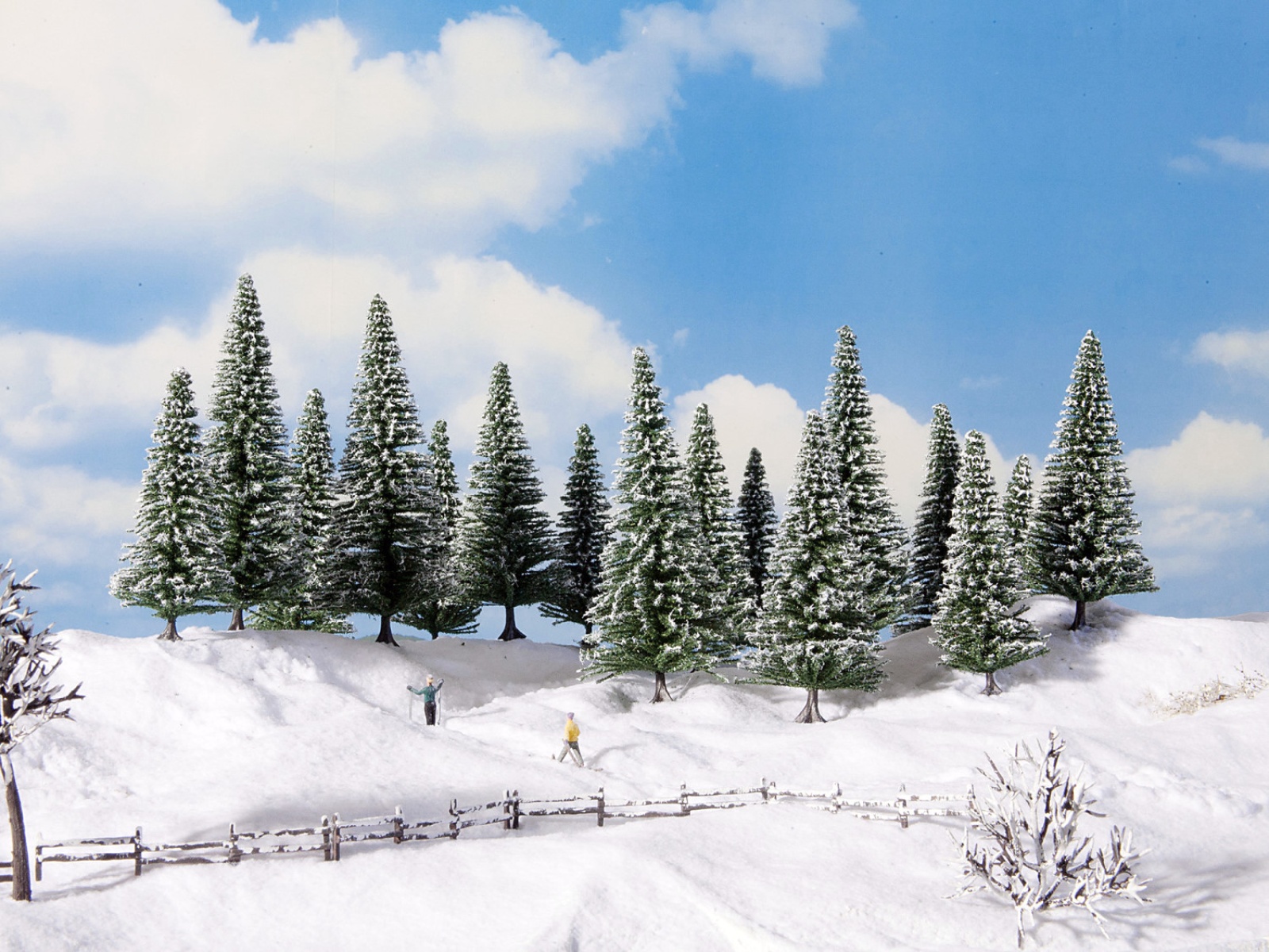 NOCH 24681 H0/TT Schneetannen 16 Stück, 10-14 cm hoch 