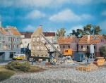 FALLER 130466 H0 Abbruchhaus mit Bagger 